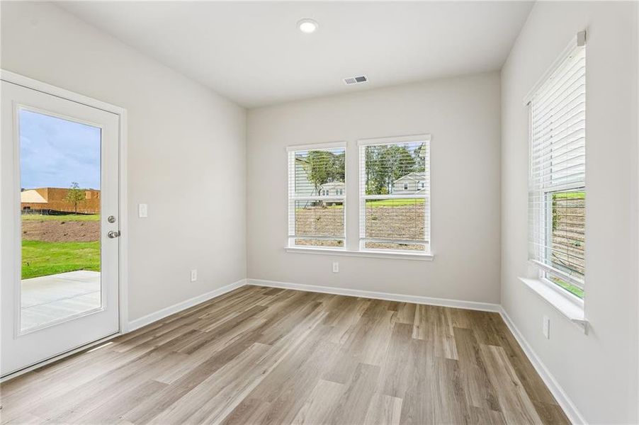 Spacious, unfurnished interior of a new home in Northwoods at Mirror Lake, Villa Rica (Image 45).