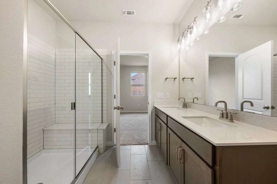 Furnished interior view inside a new home in Rolling Glen, Hutto (Image 13).