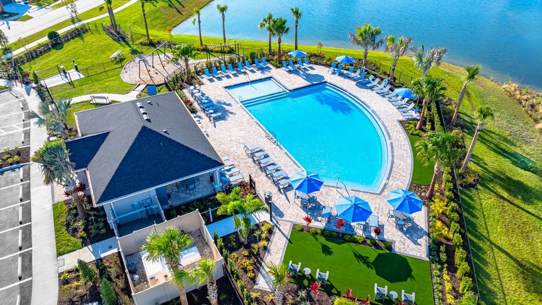 Community amenities in Indigo Creek, Apollo Beach (Image 29).