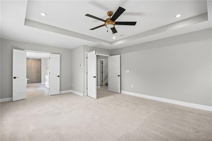 Spacious, unfurnished interior of a new home in Governor’s Preserve, Canton (Image 31).