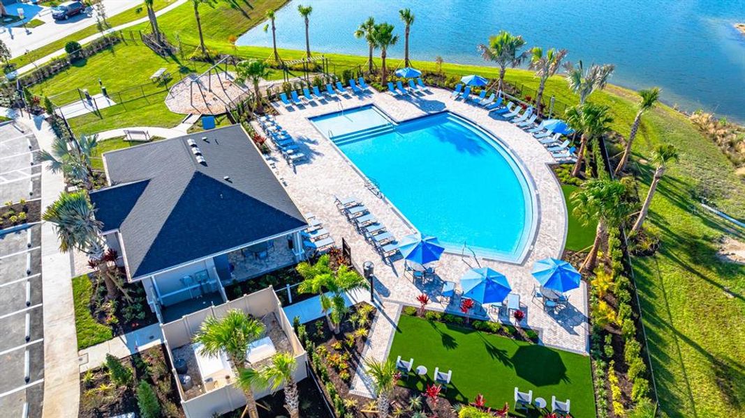 Community amenities in Indigo Creek, Apollo Beach (Image 63).