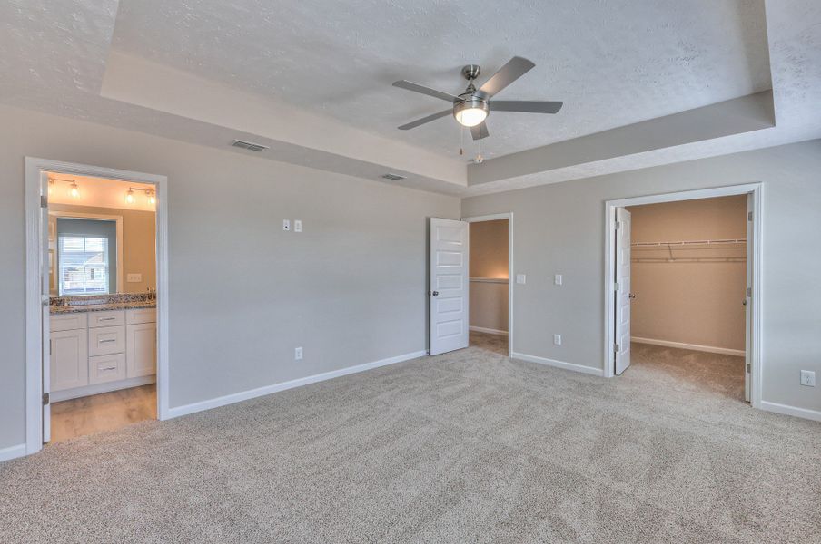 Spacious, unfurnished interior of a new home in Legacy Preserve, Tullahoma (Image 20). Spacious, unfurnished interior of a new home in Legacy Preserve, Tullahoma (Image 20).