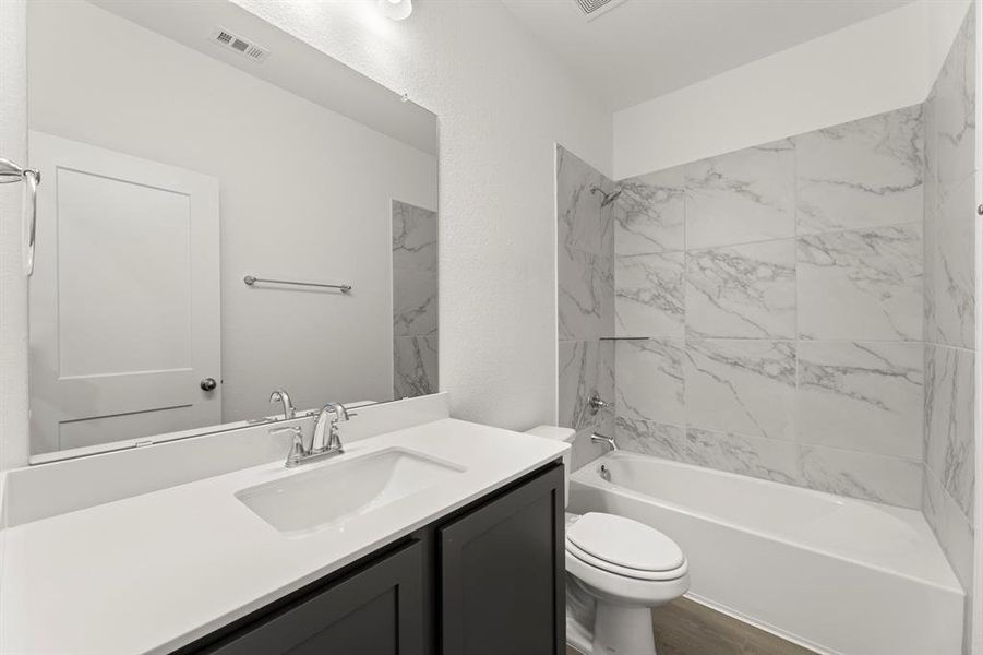 12. 1222 Falls Rush - 2ND Bath