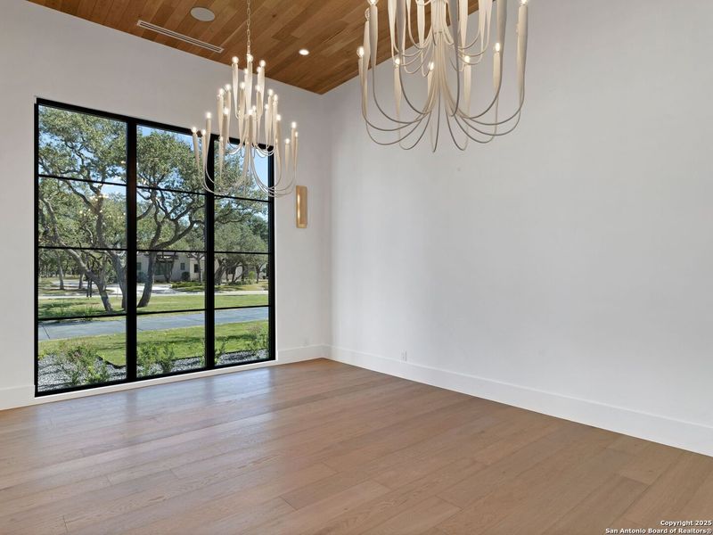 Spacious, unfurnished interior of a new home in , San Antonio (Image 42).