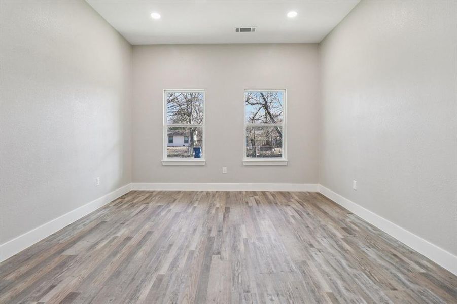 Spacious, unfurnished interior of a new home in , Lancaster (Image 26). Spacious, unfurnished interior of a new home in , Lancaster (Image 26).
