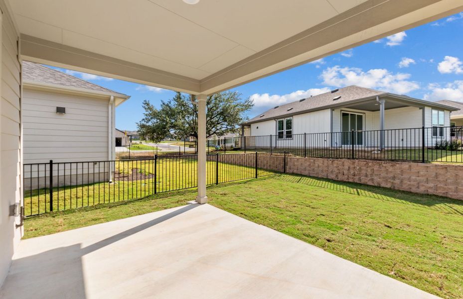 Exterior details and patio area of a home in Sun City Texas, Georgetown (Image 26). Exterior details and patio area of a home in Sun City Texas, Georgetown (Image 26).
