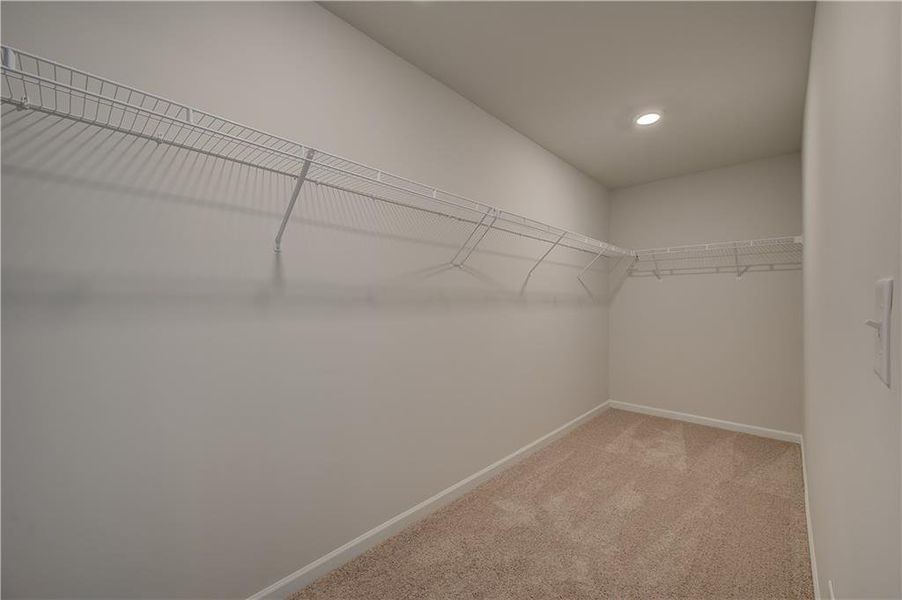 Spacious, unfurnished interior of a new home in Brighton, Locust Grove (Image 27). Spacious, unfurnished interior of a new home in Brighton, Locust Grove (Image 27).