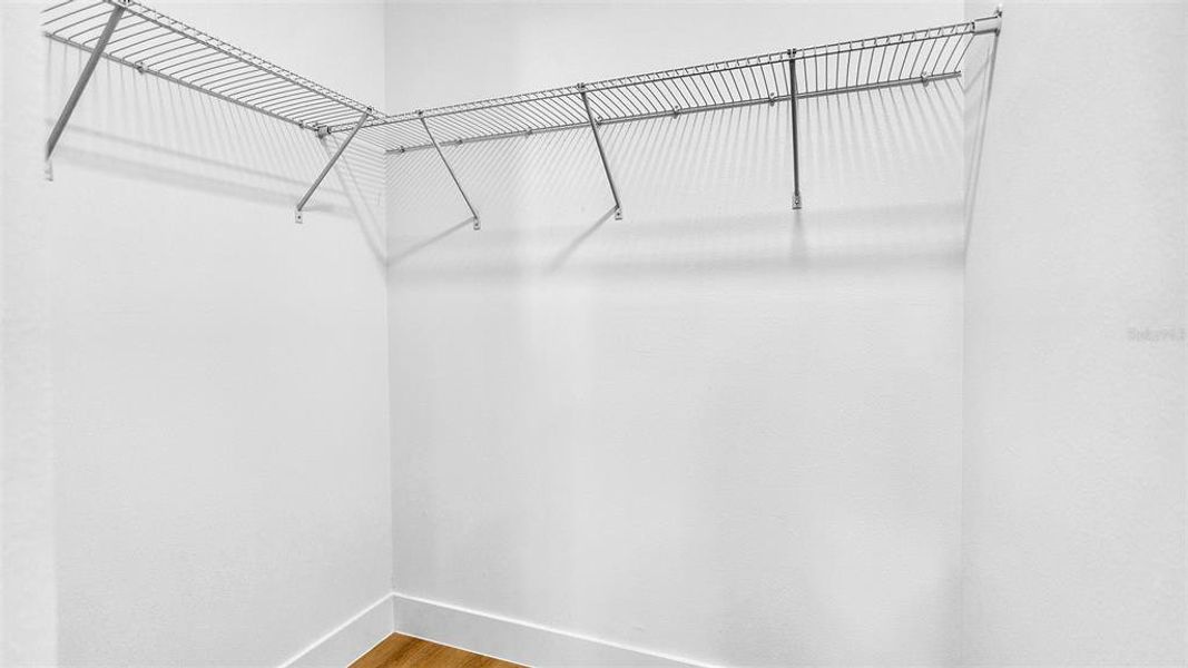 Spacious, unfurnished interior of a new home in , St. Petersburg (Image 28).