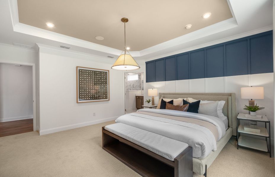 Furnished interior view inside a new home in Del Webb at Lake Oconee, Greensboro (Image 5).