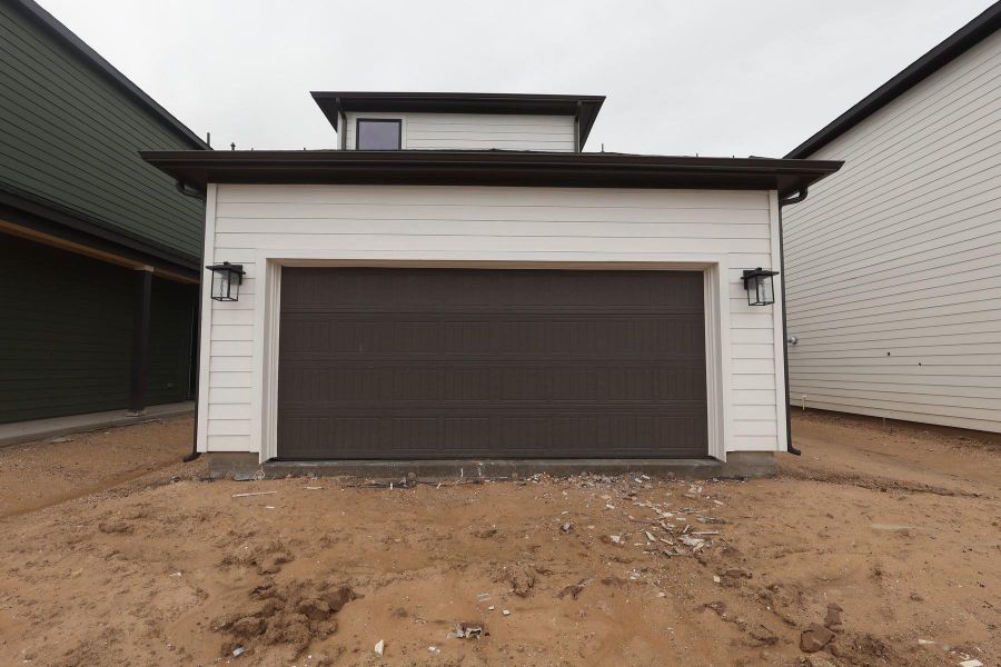 Welcome to The Foxman by David Weekley Homes. **HOME ESTIMATED TO BE COMPLETE JUNE 2026**