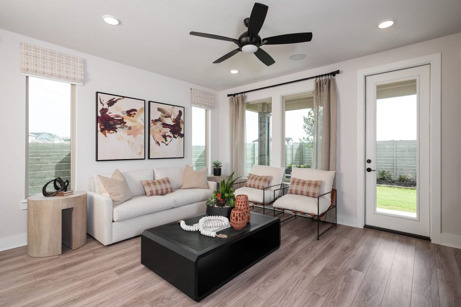 Representative furnished interior of a home built from the Bergamot by Tri Pointe Homes in The Retreat at Harvest, Argyle (Image 8).
