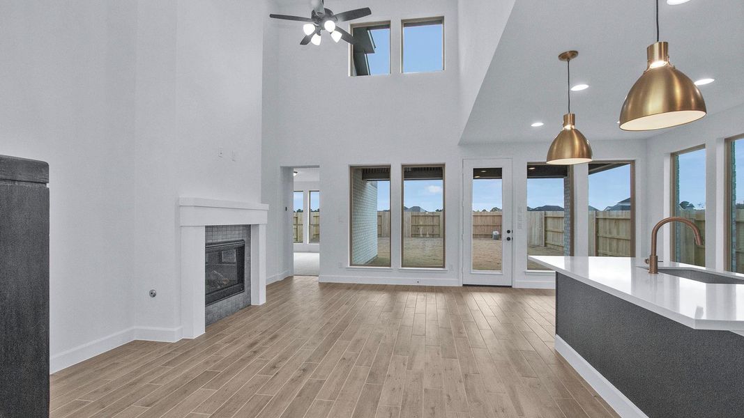 Spacious, unfurnished interior of a new home in Everly, Hockley (Image 6).