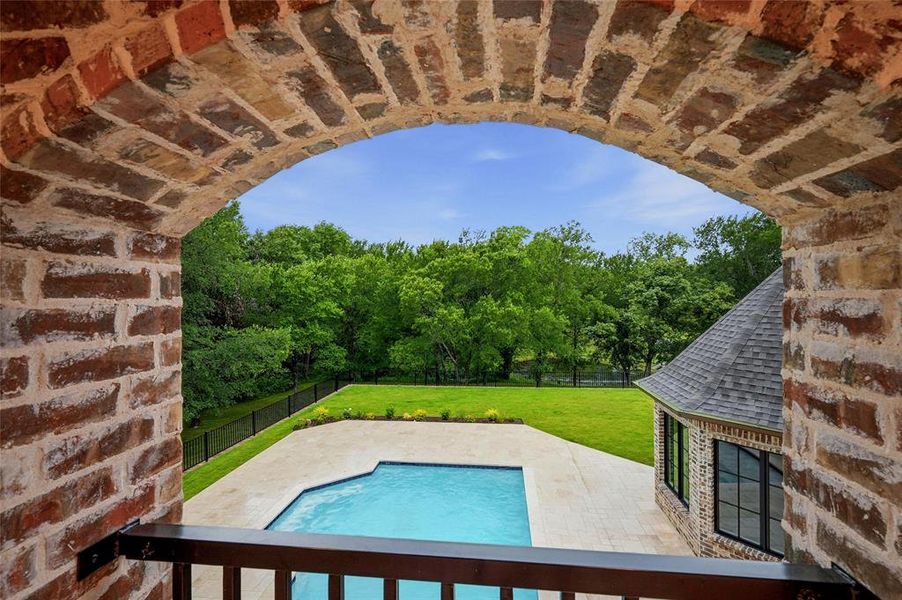 Exterior details and patio area of a home in , Sherman (Image 3).