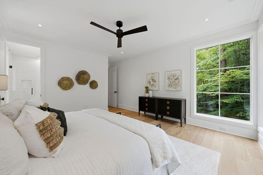 Furnished interior view inside a new home in , Atlanta (Image 87).