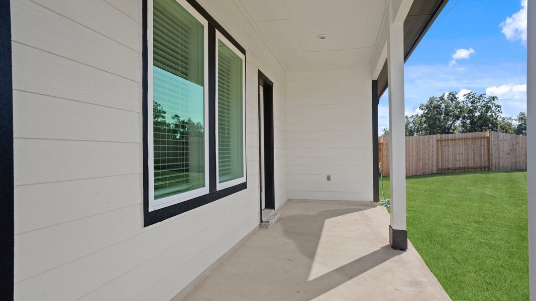 Exterior details and patio area of a home in Tamarron, Fulshear (Image 2).