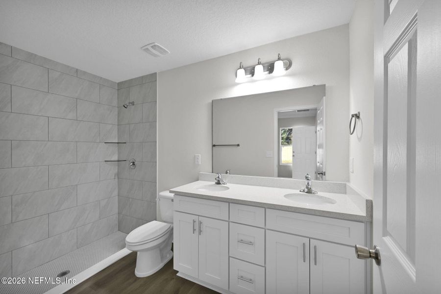 Furnished interior view inside a new home in , Jacksonville (Image 11).