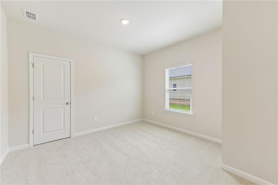 Spacious, unfurnished interior of a new home in Parkside at Grayson, Grayson (Image 34).