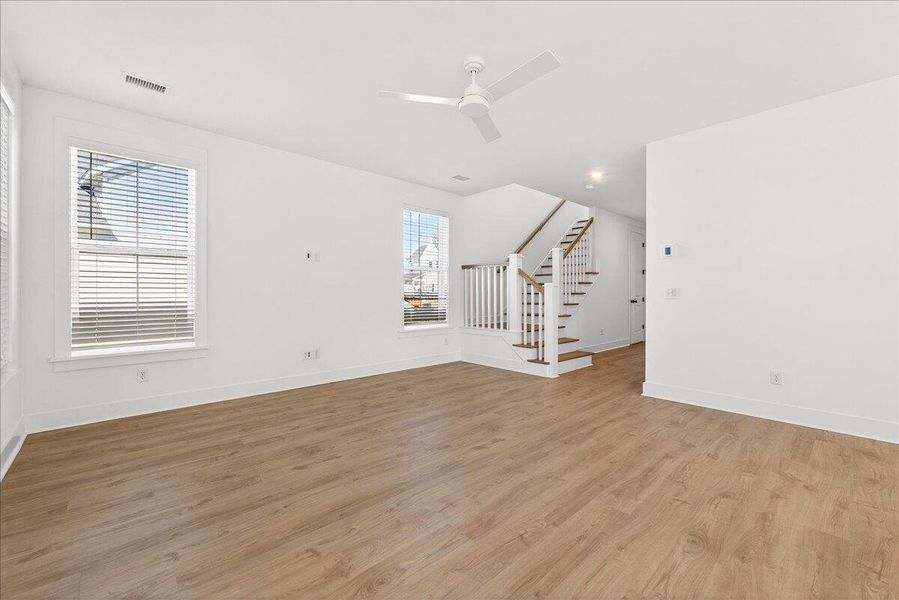 Spacious, unfurnished interior of a new home in , Summerville (Image 36).