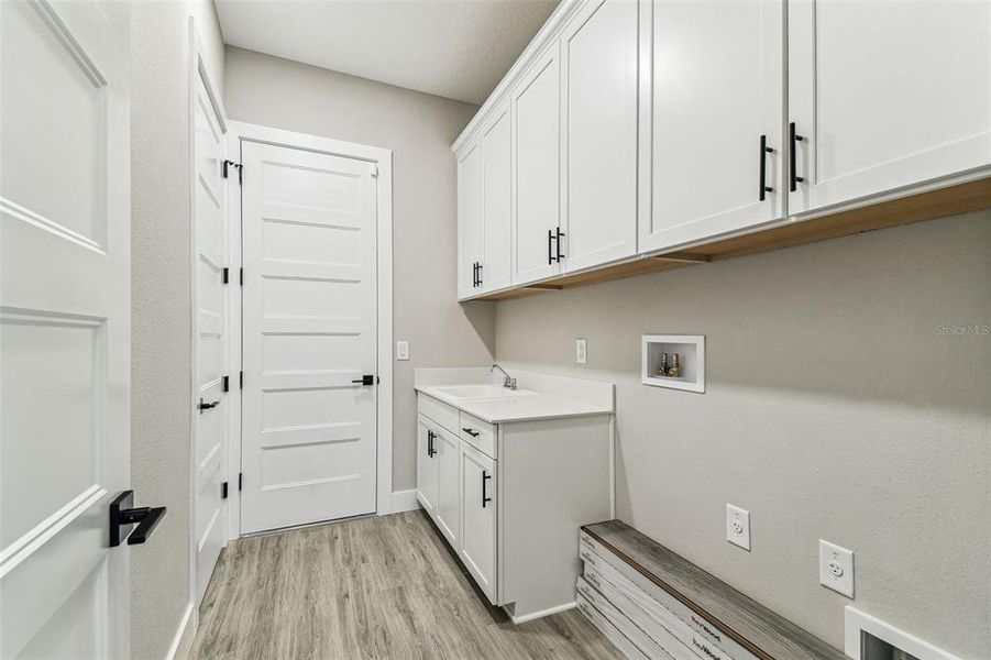 Furnished interior view inside a new home in Southern Hills Plantation, Brooksville (Image 24).