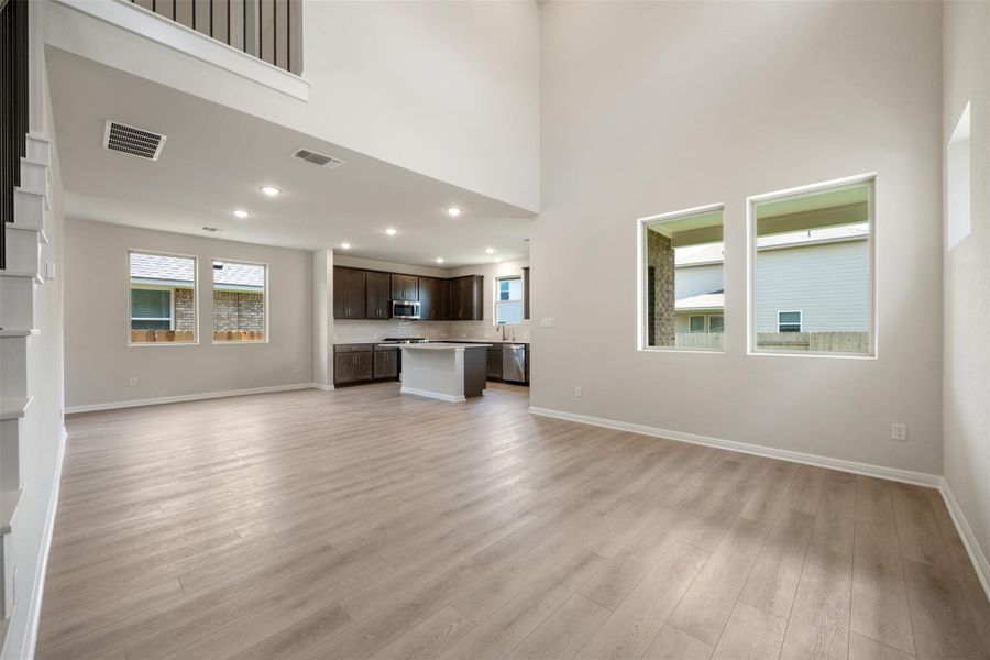 Spacious, unfurnished interior of a new home in La Cima, San Marcos (Image 31).