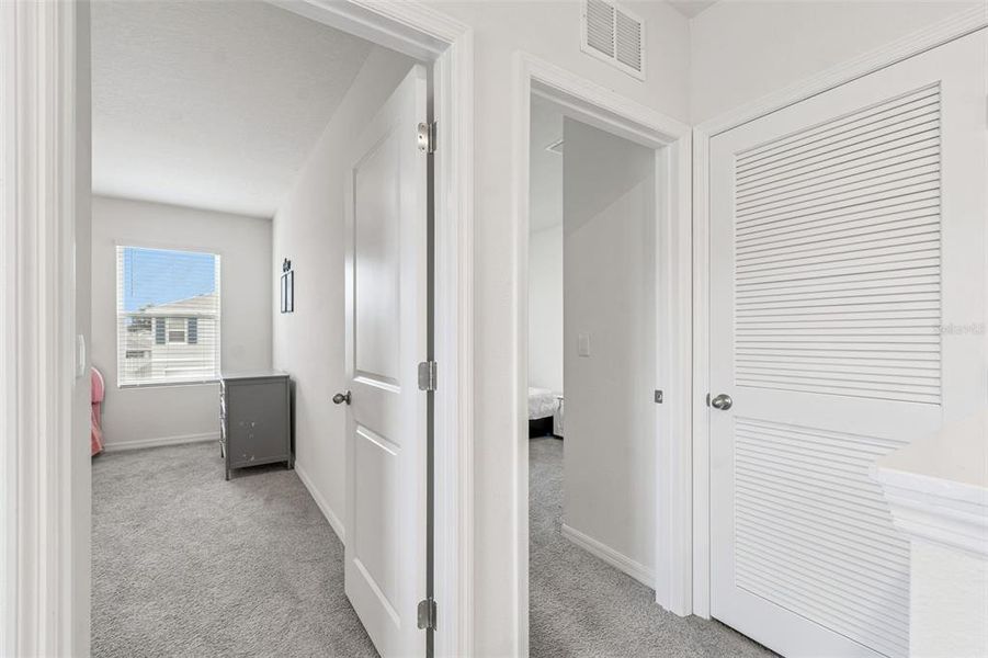 Spacious, unfurnished interior of a new home in Westgate at Avalon Park, Wesley Chapel (Image 25).