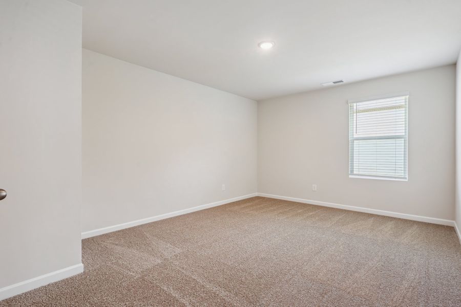 4br New Home in Hogansville, GA.  - Slide 24