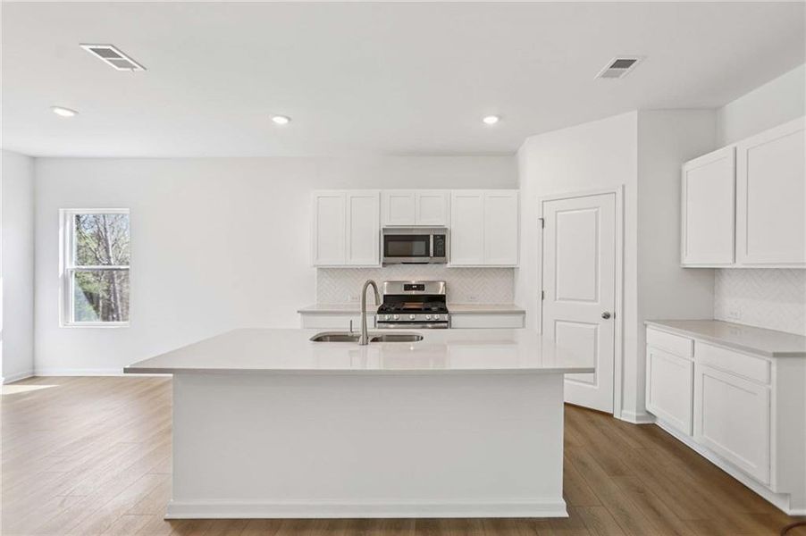 Furnished interior view inside a new home in The Pointe at Heron Bay, Locust Grove (Image 8).