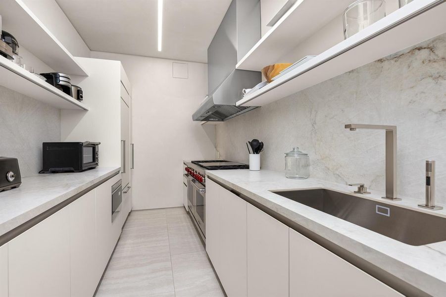 Kitchen Service 1
