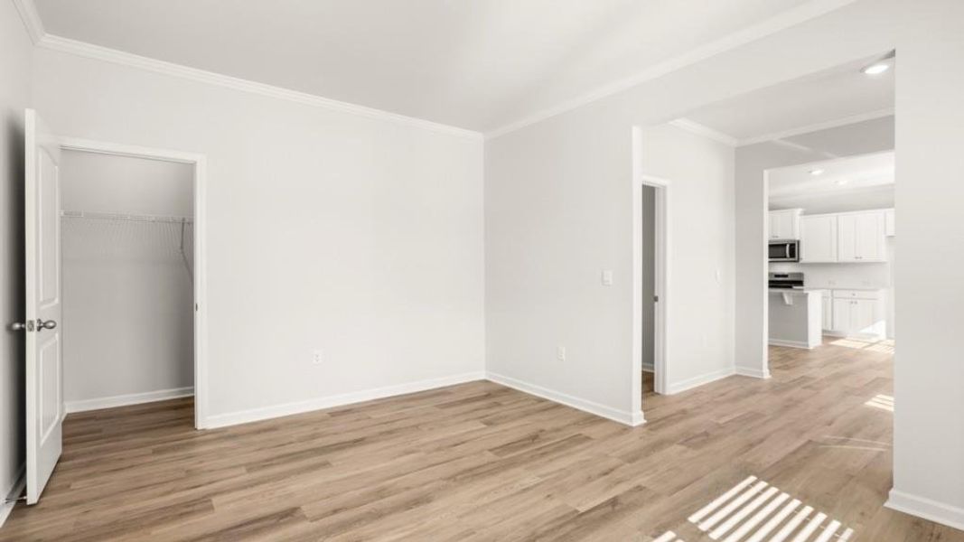 Spacious, unfurnished interior of a new home in Braselton Village, Braselton (Image 17).