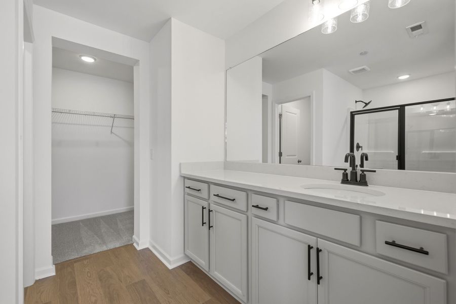 Owner's Bath Owner's Bath