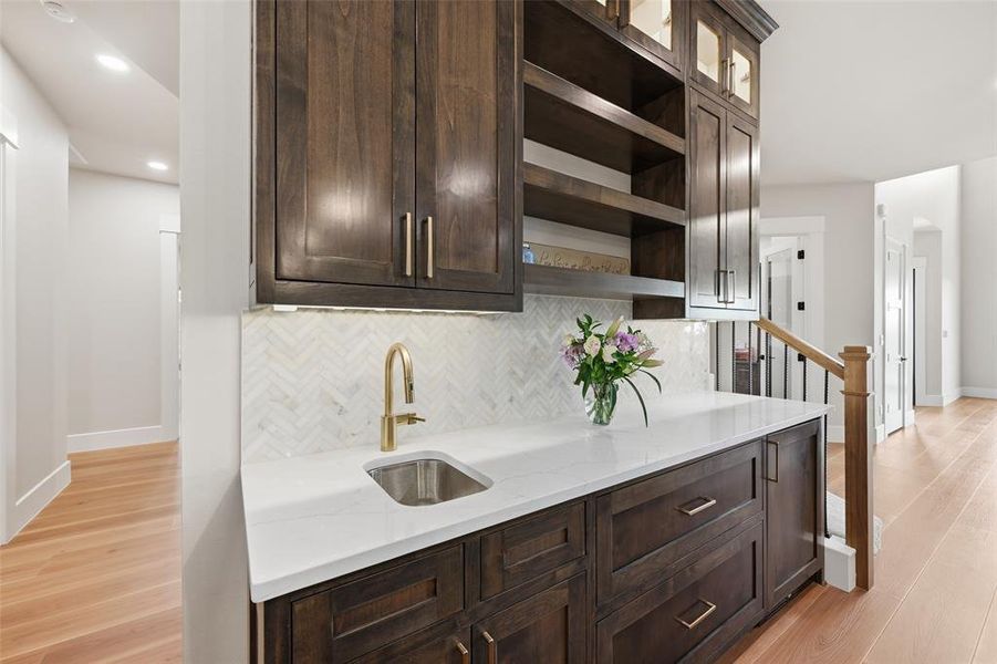 Furnished interior view inside a new home in , Gainesville (Image 7).
