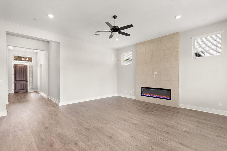 *PHOTO REPRESENTATIVE OF FLOORPLAN ONLY*