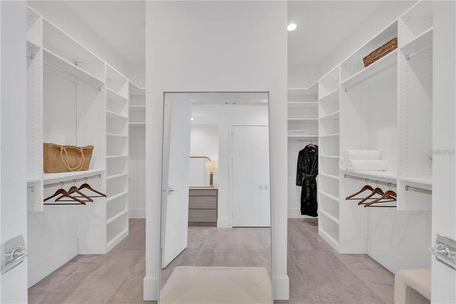 Furnished interior view inside a new home in , Sarasota (Image 62).