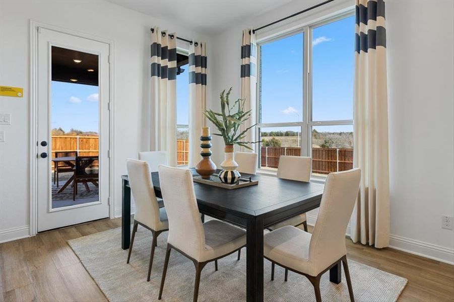 Breakfast Nook Overlooking Covered Patio