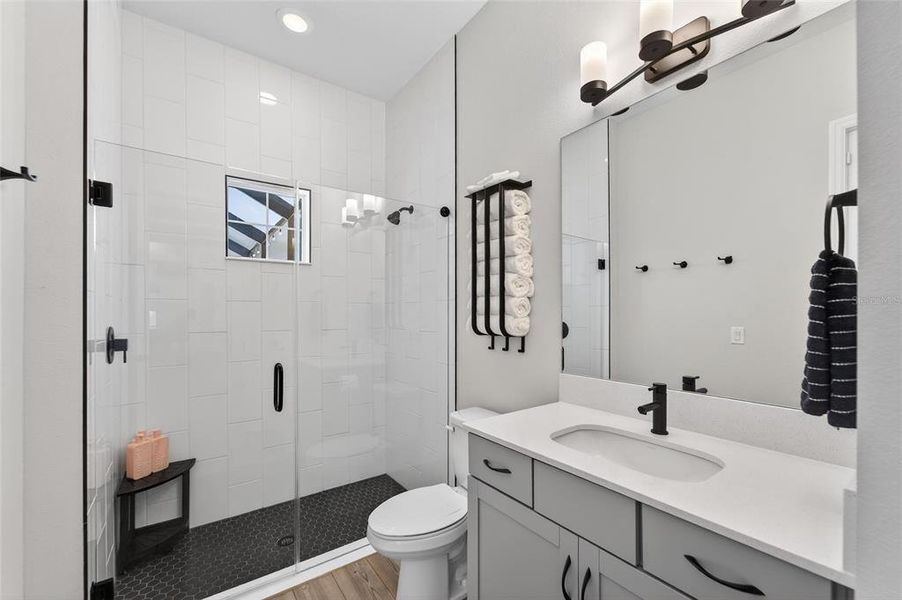 Furnished interior view inside a new home in Creek Ridge Preserve, Lithia (Image 47). Furnished interior view inside a new home in Creek Ridge Preserve, Lithia (Image 47).