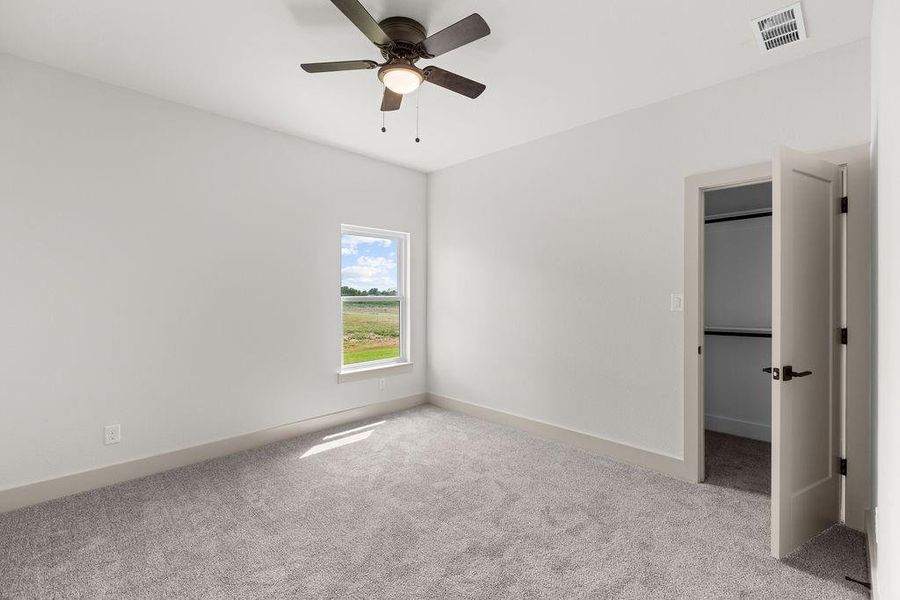 Spacious, unfurnished interior of a new home in , Whitesboro (Image 31).