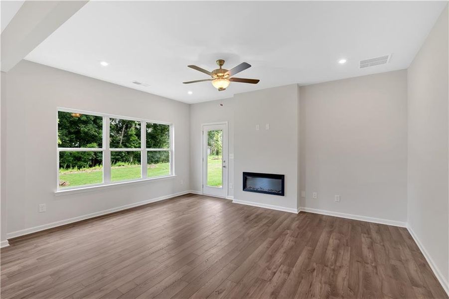Spacious, unfurnished interior of a new home in , Adairsville (Image 25).
