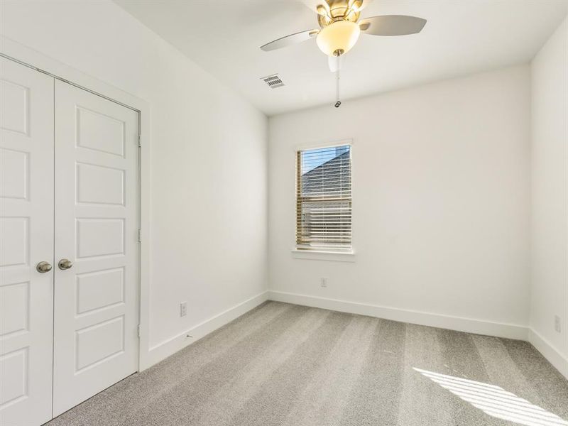 Spacious, unfurnished interior of a new home in Pecan Creek Crossing, Valley View (Image 14). Spacious, unfurnished interior of a new home in Pecan Creek Crossing, Valley View (Image 14).