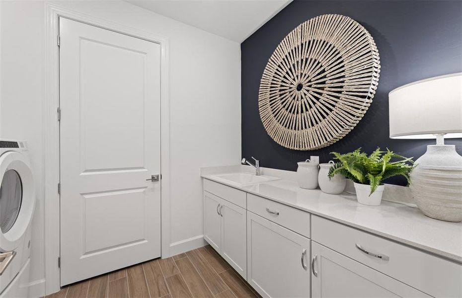 Furnished interior view inside a new home in , Nokomis (Image 20).