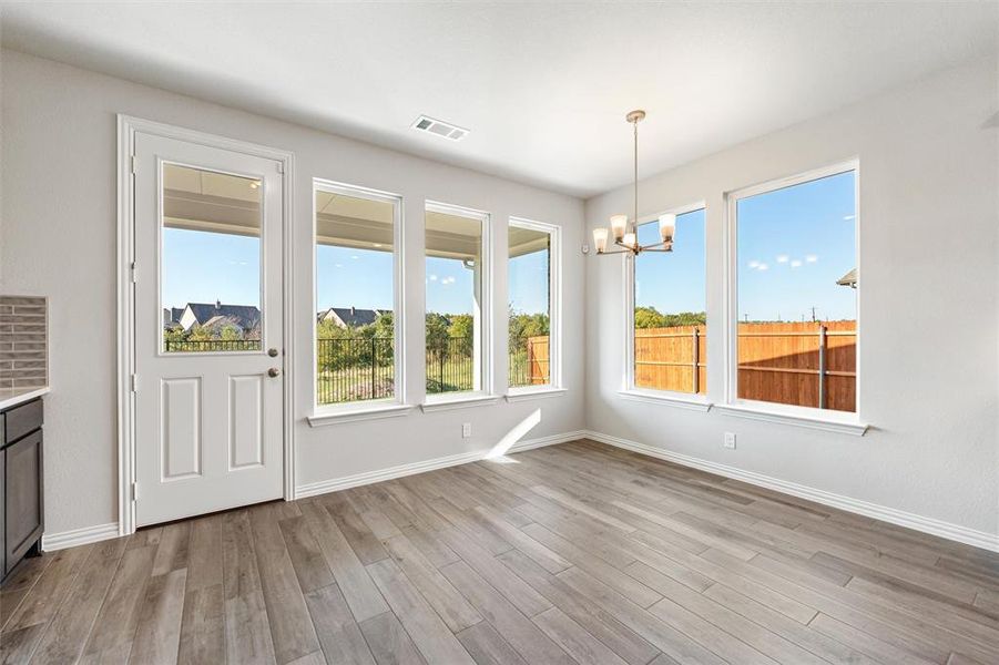 Spacious, unfurnished interior of a new home in Morningstar, Aledo (Image 30).