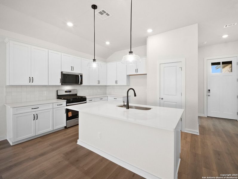 Furnished interior view inside a new home in Veranda: Premier, San Antonio (Image 7).