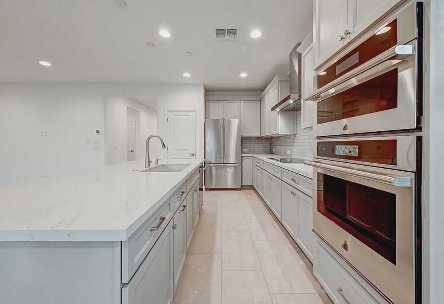Trilogy Verde River Valletta HS 941 Kitchen - 12 of 19 Trilogy Verde River Valletta HS 941 Kitchen - 12 of 19