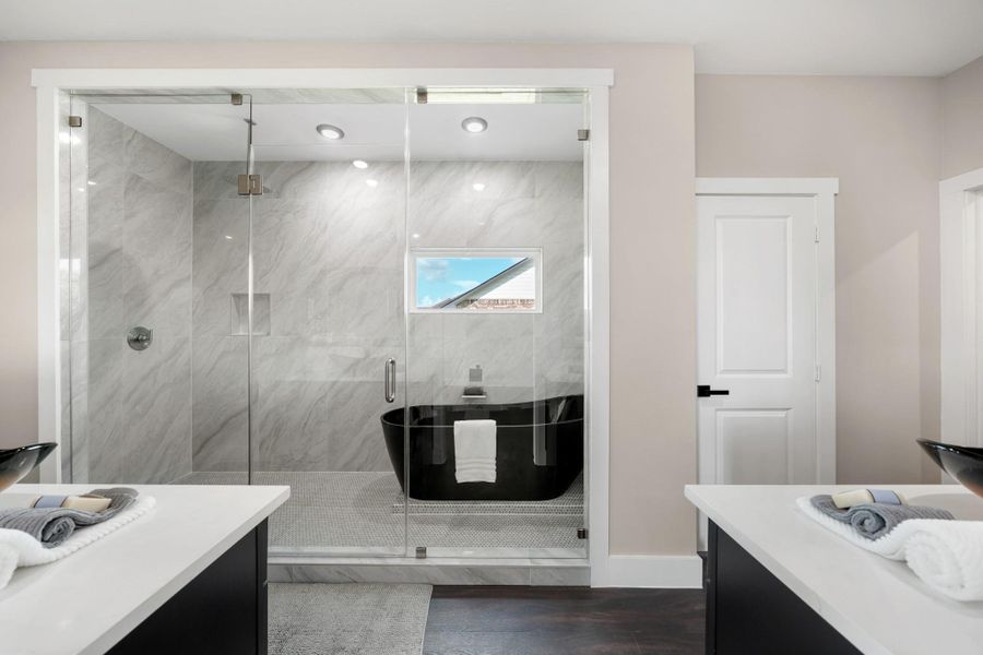Furnished interior view inside a new home in , Angleton (Image 5).