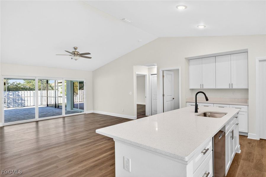 Furnished interior view inside a new home in Cape Coral, Cape Coral (Image 15).
