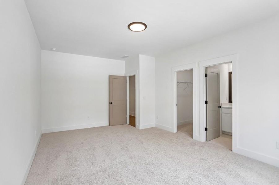 Spacious, unfurnished interior of a new home in , Marietta (Image 37). Spacious, unfurnished interior of a new home in , Marietta (Image 37).