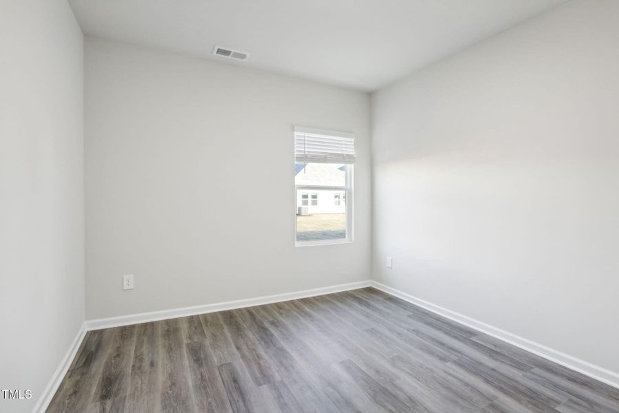 16-web-or-mls-Raleigh - River Glen - 290