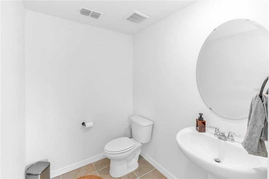 Furnished interior view inside a new home in Eastgrove, Sanford (Image 10).