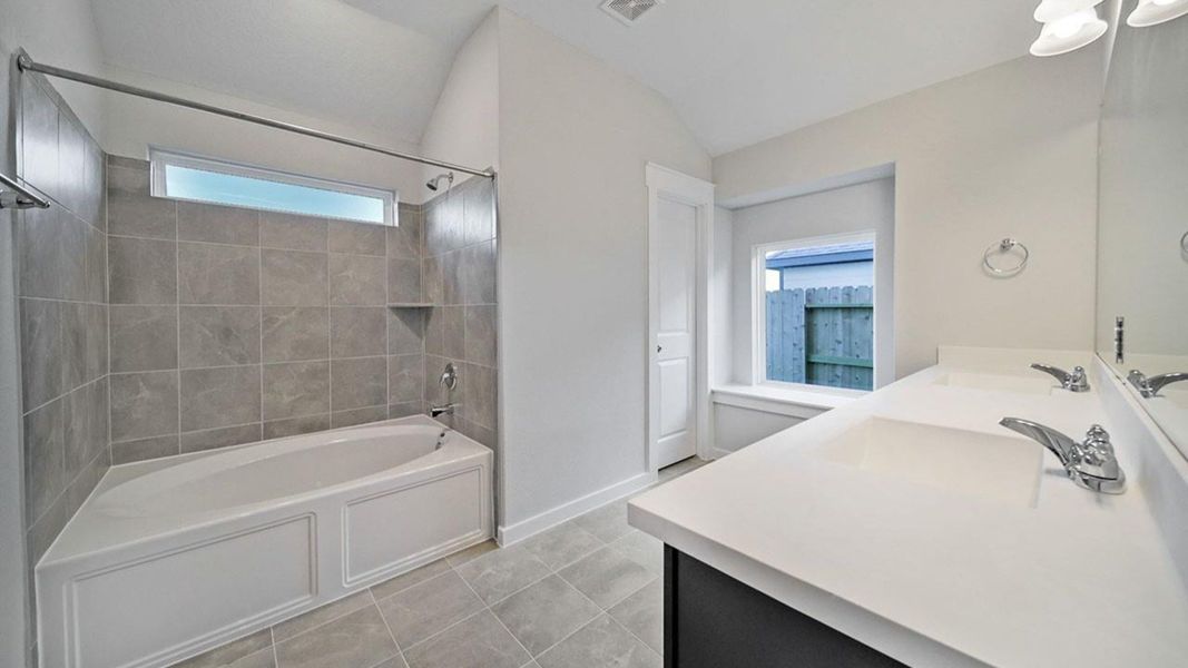 Representative furnished interior of a home built from the Meridian by Brightland Homes in Mostyn Springs, Magnolia (Image 14).