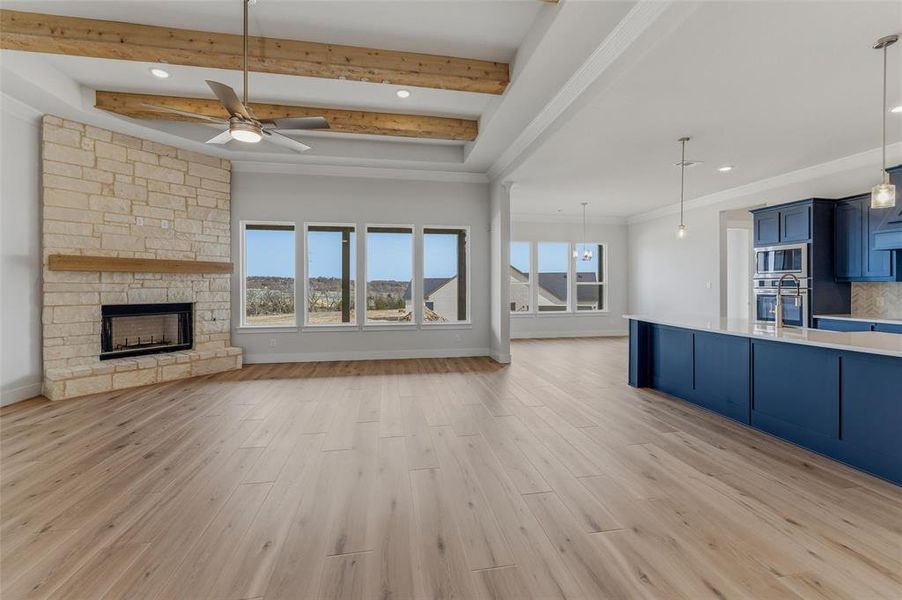Spacious, unfurnished interior of a new home in Eagle Ridge Estates, Weatherford (Image 19).