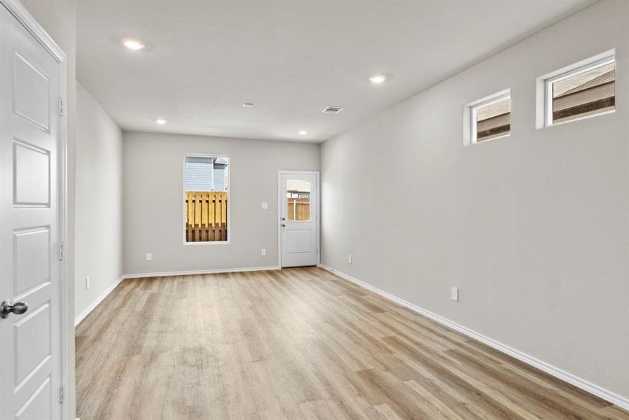 Spacious, unfurnished interior of a new home in , Fort Worth (Image 15). Spacious, unfurnished interior of a new home in , Fort Worth (Image 15).